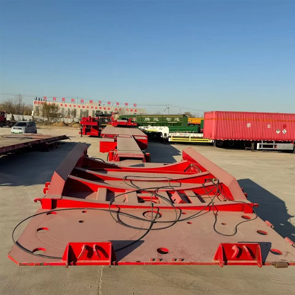 Фабрика на велико прилагођене 3 осовине 60 тона 4 осовине 100Т челична ниска полуприколица ниска приколица за утоваривач камиона за продају